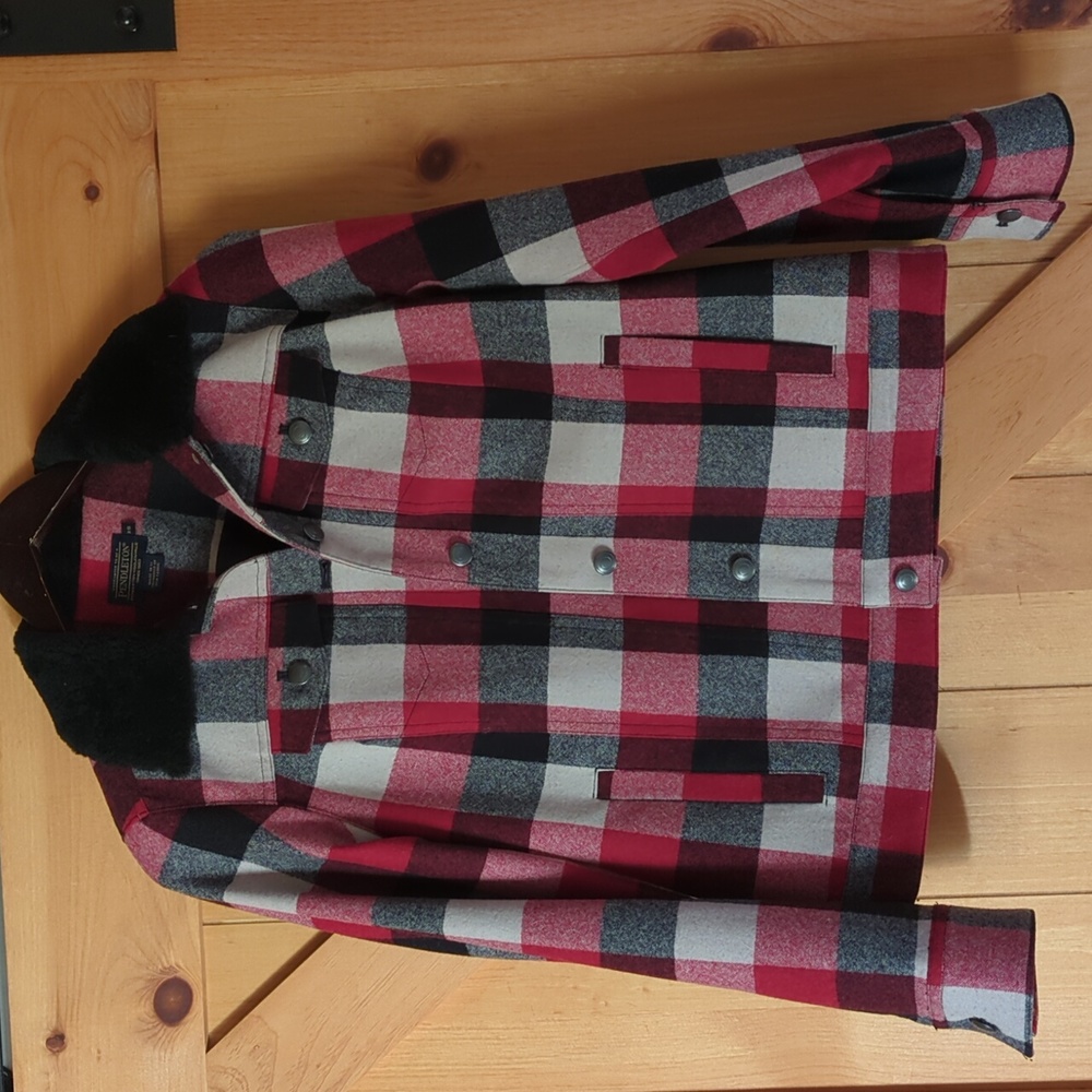 New & Rare Pendleton Wool Jacket With Fur Collar - image 6